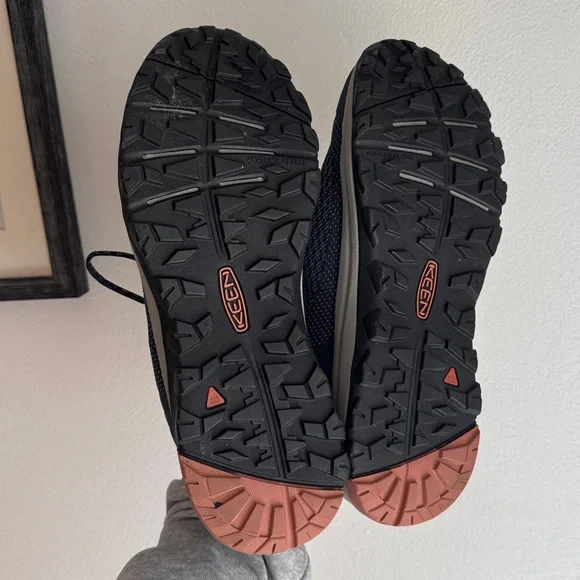 KEEN Women's Terradora Vent Hiking Shoes - Picture 7 of 9